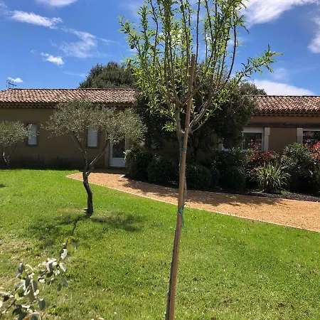Hébergement de vacances De L'amandier